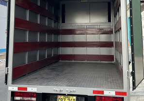 Fotografía de transporte-en-furgon-seco